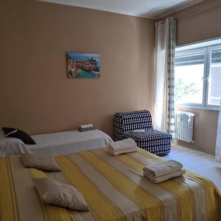 Gina Trastevere לינה וארוחת בוקר
